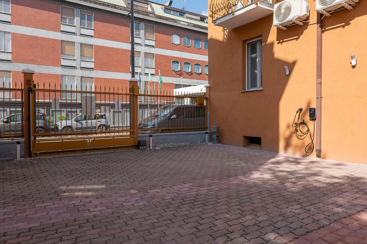 Leader Apartment 4 - Monzino - Hockey Msg Arena - Linate - Milão Exterior foto